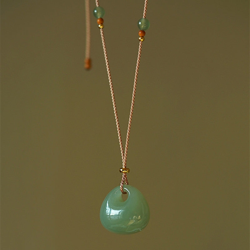 Luxyin Green Jade Necklace In Pure Simple Style